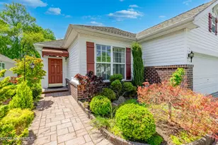 53 Kingston Dr, Jackson, NJ 08527 - Photo 2