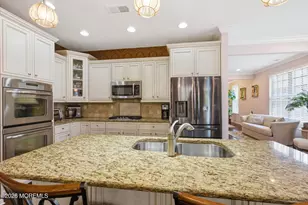 53 Kingston Dr, Jackson, NJ 08527 - Photo 8