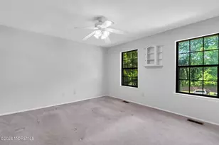 242 Perth Hill Ct, Aberdeen Township, NJ 07747 - Photo 18