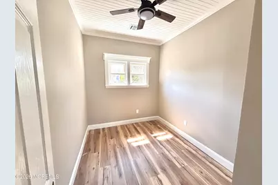 408 Forepeak Avenue, Beachwood, NJ 08722 - Photo 22