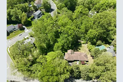 57 Roosevelt Avenue, Morganville, NJ 07751 - Photo 40