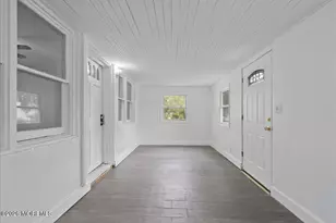 76 Peach St, Tinton Falls, NJ 07724 - Photo 4