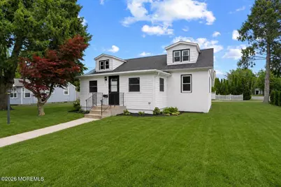 76 Peach Street, Tinton Falls, NJ 07724 - Photo 2