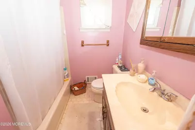 2 Garden Terrace, Hazlet Township, NJ 07730 - Photo 18