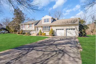 17 Arlene Drive, West Long Branch, NJ 07764 - Photo 4