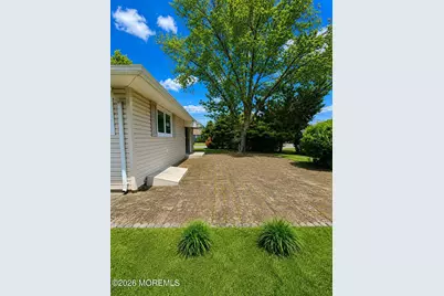 1698 Yorktowne Boulevard, Toms River Township, NJ 08753 - Photo 2