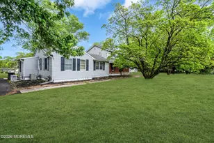 200 Casino Dr, Farmingdale, NJ 07727 - Photo 6