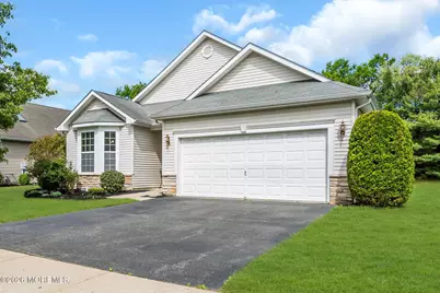 317 Damiano Way, Lakewood, NJ 08701 - Photo 2