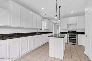 317 Damiano Way, Lakewood, NJ 08701 - Photo 8