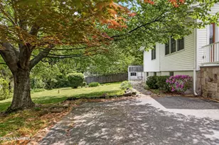 16 Oneida Ave, Atlantic Highlands, NJ 07716 - Photo 4