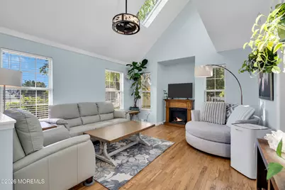 352 Cedar Drive, Manahawkin, NJ 08050 - Photo 4