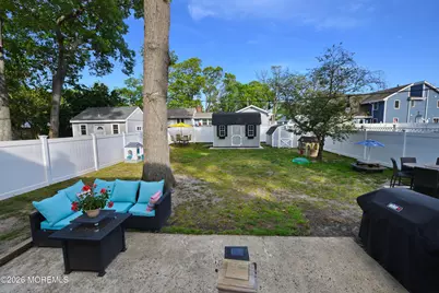 232 Pearce Avenue, Point Pleasant, NJ 08742 - Photo 4