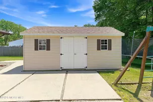 28 Maxwell Ln, Manalapan Township, NJ 07726 - Photo 28