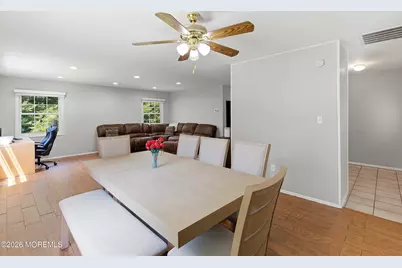 28 Maxwell Lane, Manalapan Township, NJ 07726 - Photo 8