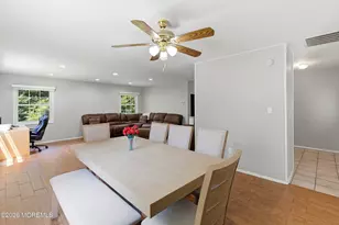 28 Maxwell Ln, Manalapan Township, NJ 07726 - Photo 8