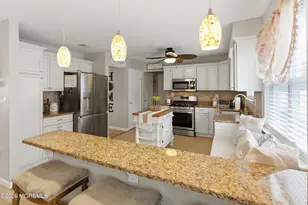 32 Bronia St, Howell Township, NJ 07731 - Photo 14