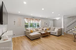32 Bronia St, Howell Township, NJ 07731 - Photo 8