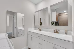 28 Kelly Wy, Tinton Falls, NJ 07724 - Photo 22
