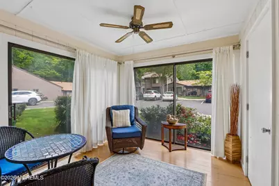 65 Lexington Court, Red Bank, NJ 07701 - Photo 6
