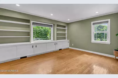 17 Hilltop Terrace N, Red Bank, NJ 07701 - Photo 10