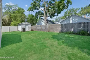 83 Wilson Cir W, Red Bank, NJ 07701 - Photo 18
