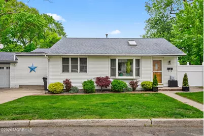12 Ann Court, Hazlet Township, NJ 07730 - Photo 2
