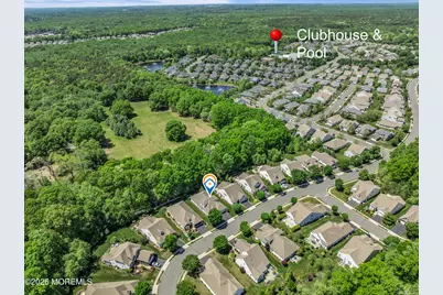 80 E Bosworth Boulevard, Farmingdale, NJ 07727 - Photo 6