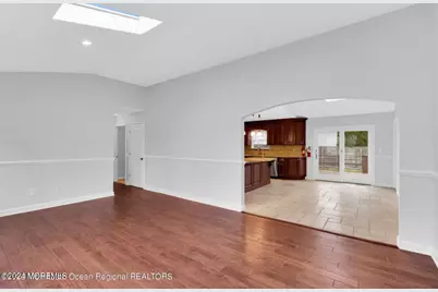 1008 4th Avenue, Toms River Township, NJ 08757 - Photo 4