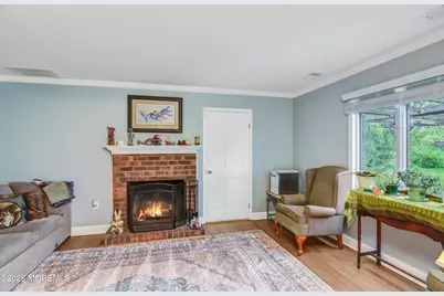 32 Ethan Allen Road, Freehold, NJ 07728 - Photo 8