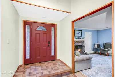 32 Ethan Allen Road, Freehold, NJ 07728 - Photo 6