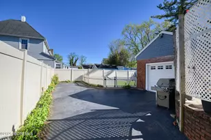 230 River Rd, Red Bank, NJ 07701 - Photo 42