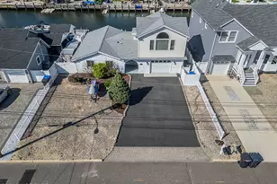 1838 Skiff Ct, Toms River Township, NJ 08753 - Photo 2