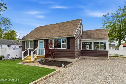 710 Newport Avenue, Ocean Gate, NJ 08740 - Photo 2