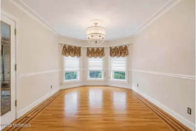 410 Thompson Avenue, Middletown, NJ 07748 - Photo 14