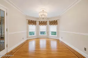 410 Thompson Ave, Middletown, NJ 07748 - Photo 14