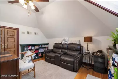 410 Thompson Avenue, Middletown, NJ 07748 - Photo 36