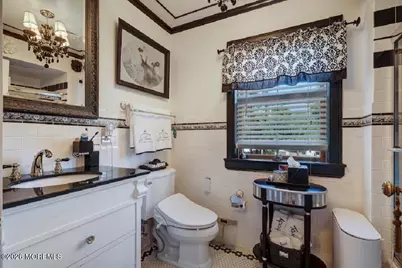 410 Thompson Avenue, Middletown, NJ 07748 - Photo 26