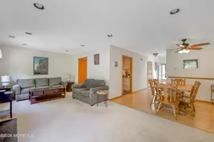 92 Wigwam Ln, Tinton Falls, NJ 07724 - Photo 8