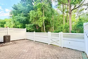 1 Whitemarsh Dr, Manalapan Township, NJ 07726 - Photo 32