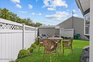 323 Woodmere Ave, Neptune Township, NJ 07753 - Photo 12