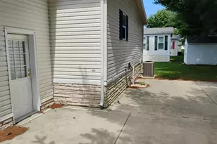 51 Pine Ridge Blvd, Whiting, NJ 08759 - Photo 6