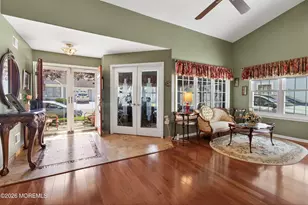932B Liverpool Cir, Manchester Township, NJ 08759 - Photo 2