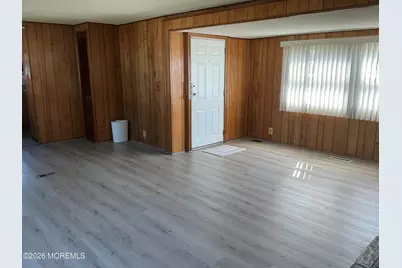 143 Starling Place, Freehold, NJ 07728 - Photo 6