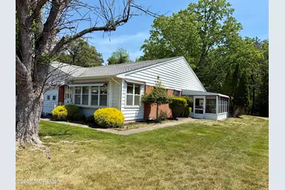 16 Franklin Lane #b, Whiting, NJ 08759 - Photo 6