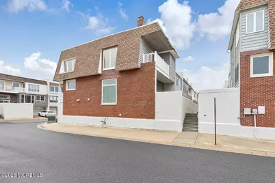 31 Village Road, Sea Bright, NJ 07760 - Photo 2