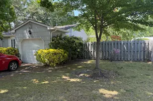 721 12th Ave, Toms River Township, NJ 08757 - Photo 2