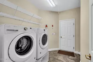 84 Cypress Point Ln, Jackson, NJ 08527 - Photo 24