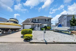 212 Cypress Dr, Bayville, NJ 08721 - Photo 2