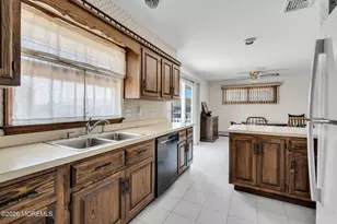212 Cypress Dr, Bayville, NJ 08721 - Photo 10