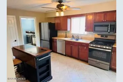 109 Cotswold Circle #2, Ocean Twp, NJ 07712 - Photo 6
